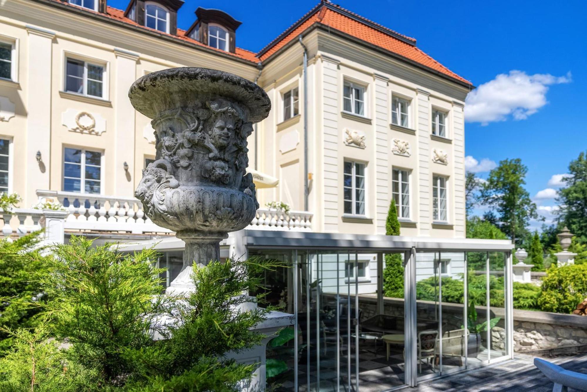 Hotel Palac Alexandrinum Krubki 外观 照片