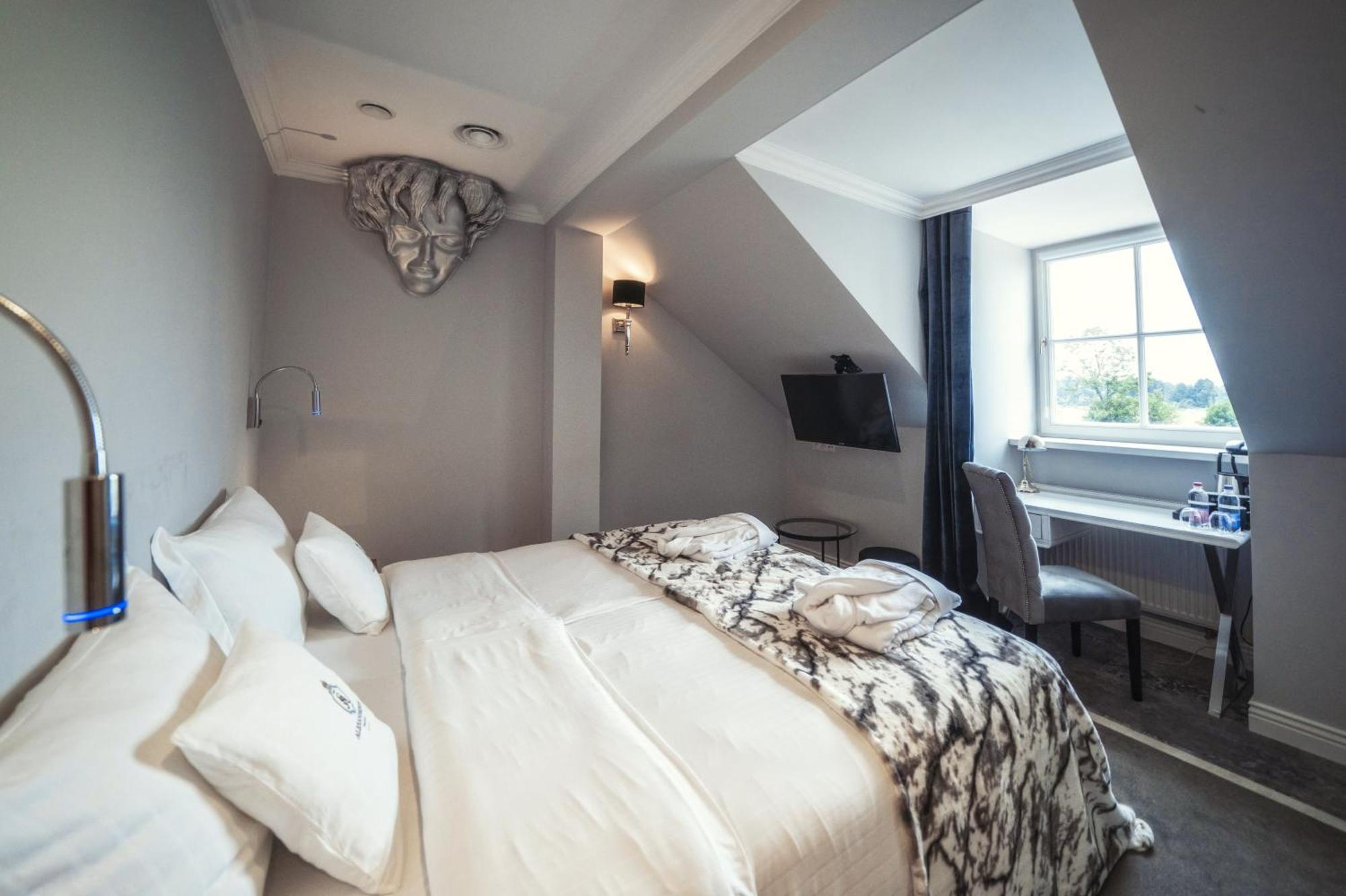 Hotel Palac Alexandrinum Krubki 外观 照片